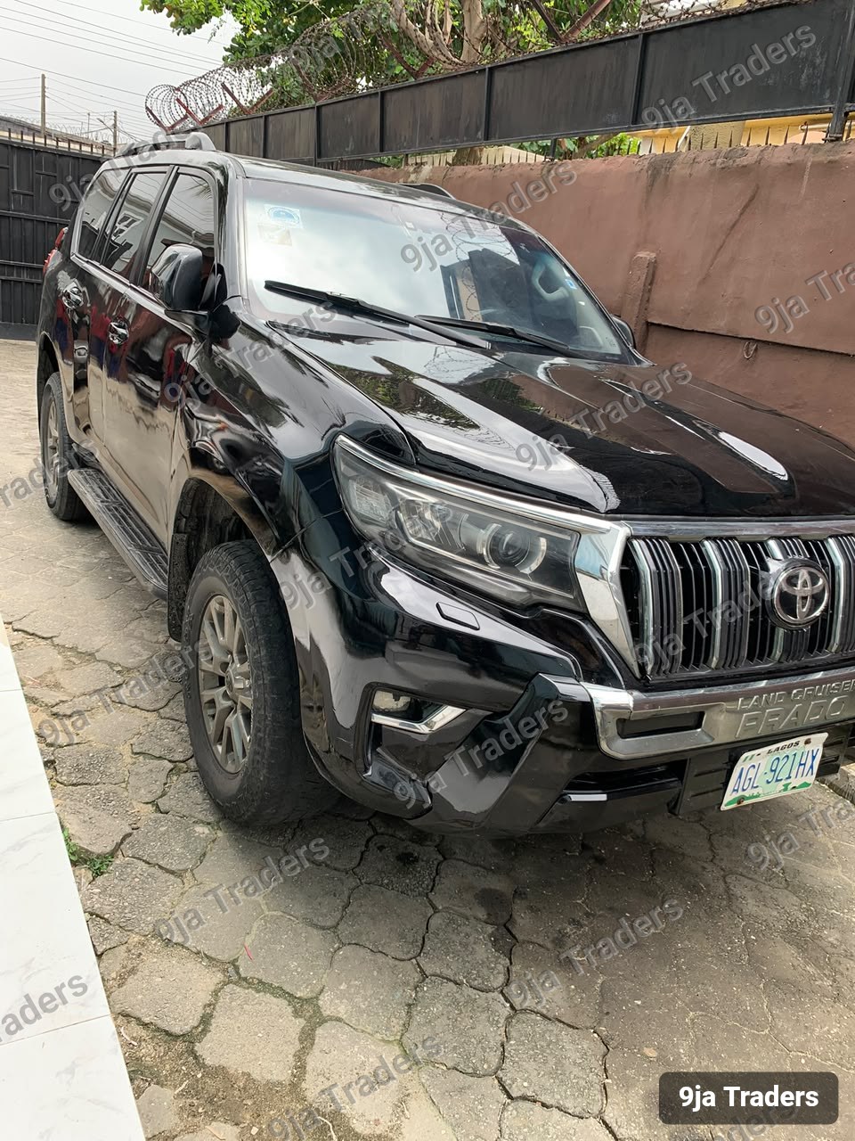 Toyota Landcruiser Prado 2012