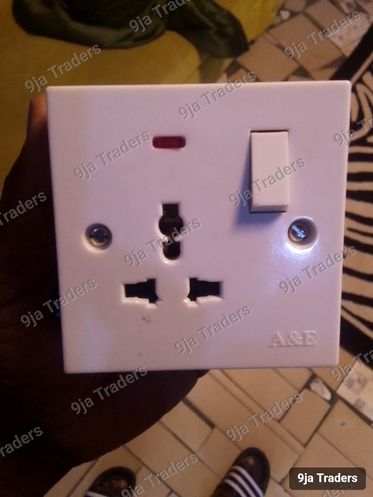 Solar Energy Saver and prepaid meter energy saver