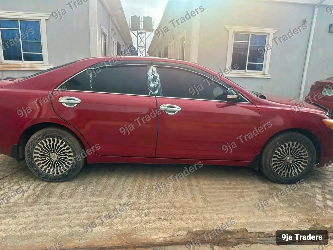 Toyota Camry 2008 Nigerian Used Clean Buy & Drive - Okota Lagos - 6M