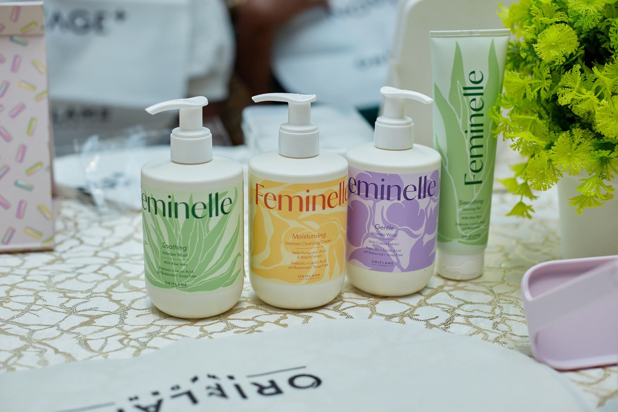 Oriflame feminine wash